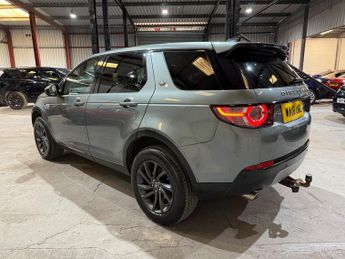Land Rover Discovery Sport 2.0 TD4 HSE SUV 5dr Diesel Auto 4WD Euro 6 (s/s) (180 ps)