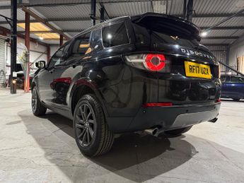 Land Rover Discovery Sport 2.0 TD4 SE Tech SUV 5dr Diesel Auto 4WD Euro 6 (s/s) (180 ps)