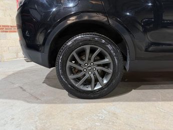 Land Rover Discovery Sport 2.0 TD4 SE Tech SUV 5dr Diesel Auto 4WD Euro 6 (s/s) (180 ps)