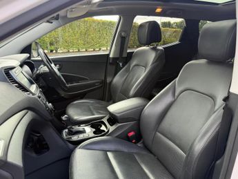 Hyundai Santa Fe CRDI PREMIUM SE BLUE DRIVE 5-Door