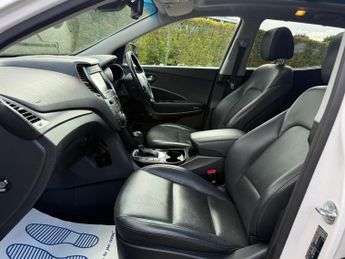 Hyundai Santa Fe CRDI PREMIUM SE BLUE DRIVE 5-Door