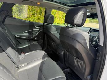 Hyundai Santa Fe CRDI PREMIUM SE BLUE DRIVE 5-Door