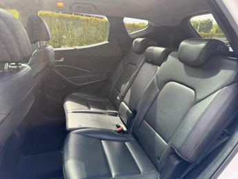 Hyundai Santa Fe CRDI PREMIUM SE BLUE DRIVE 5-Door