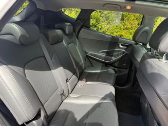 Hyundai Santa Fe CRDI PREMIUM SE BLUE DRIVE 5-Door