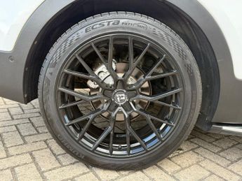 Hyundai Santa Fe CRDI PREMIUM SE BLUE DRIVE 5-Door
