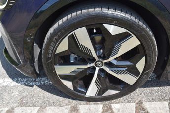 Renault Megane E-Tech comfort range 60kWh techno Auto 5dr (22kW Charger)