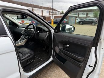 Land Rover Range Rover Evoque 2.0 TD4 SE Tech 5dr Auto