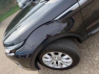 Land Rover Range Rover Evoque 2.0 TD4 SE 5dr Auto