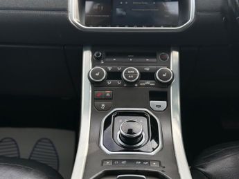 Land Rover Range Rover Evoque 2.0 TD4 SE 5dr Auto