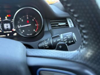 Land Rover Range Rover Evoque 2.0 TD4 HSE Dynamic 5dr Auto