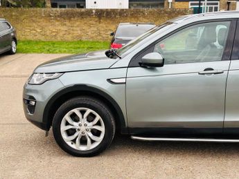 Land Rover Discovery Sport 2.0 TD4 180 HSE 5dr Auto