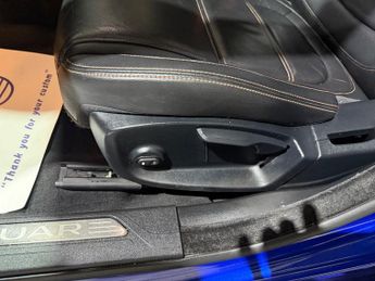 Jaguar XE 2.0d Prestige Saloon 4dr Diesel Auto Euro 6 (s/s) (163 ps)