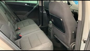 Volkswagen Tiguan MATCH TDI 4MOTION DSG 5-Door