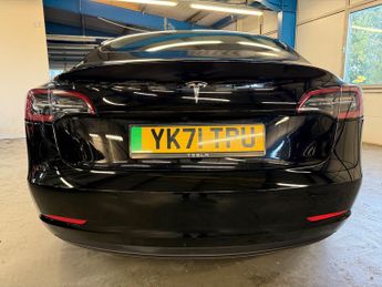 Tesla Model 3 Standard Range Plus Saloon 4dr Electric Auto RWD (241 bhp)