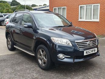 Toyota RAV4 2.2 D-4D XT-R 5 DOOR WITH 1 YEAR GUARANTEE IN THE PRICE