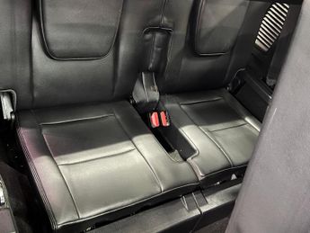 Land Rover Discovery Sport 2.0 TD4 HSE Auto 4WD Euro 6 (s/s) 5dr