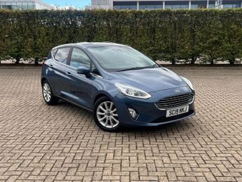 Ford Fiesta TITANIUM 5-Door