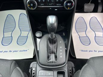 Ford Fiesta TITANIUM 5-Door