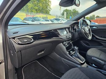 Vauxhall Astra 1.4i Turbo SRi Hatchback 5dr Petrol Auto Euro 6 (s/s) (150 ps)