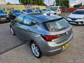 Vauxhall Astra 1.4i Turbo SRi Hatchback 5dr Petrol Auto Euro 6 (s/s) (150 ps)