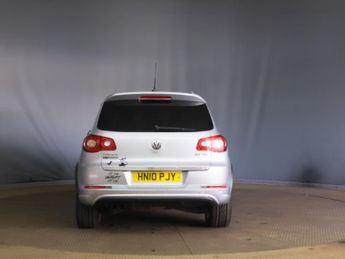 Volkswagen Tiguan 2.0 TDi R-Line 5dr Auto