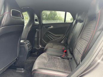 Mercedes-Benz CLA Class 2.1 CLA220d AMG Line Shooting Brake 5dr Diesel 7G-DCT Euro 6 (s/