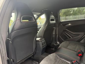 Mercedes-Benz CLA Class 2.1 CLA220d AMG Line Shooting Brake 5dr Diesel 7G-DCT Euro 6 (s/
