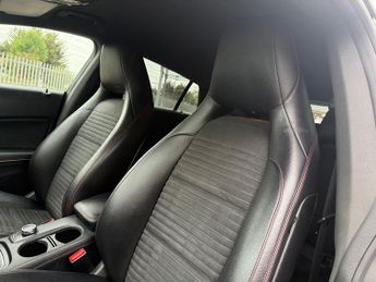 Mercedes-Benz CLA Class 2.1 CLA220d AMG Line Shooting Brake 5dr Diesel 7G-DCT Euro 6 (s/