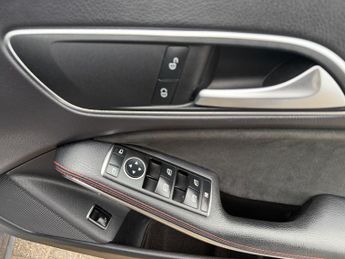 Mercedes-Benz CLA Class 2.1 CLA220d AMG Line Shooting Brake 5dr Diesel 7G-DCT Euro 6 (s/
