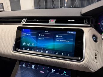 Land Rover Range Rover Velar 2.0 D180 SE SUV 5dr Diesel Auto 4WD Euro 6 (s/s) (180 ps)