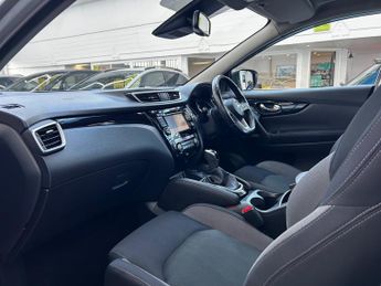 Nissan Qashqai 1.3 DIG-T N-Connecta SUV Petrol DCT Auto Euro 6 (s/s) (160 ps) 5