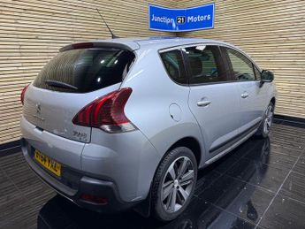 Peugeot 3008 1.6 e-HDi Allure SUV 5dr Diesel EGC Euro 5 (s/s) (115 ps)