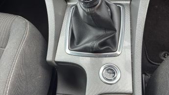 Ford Focus 1.6 Titanium 5dr