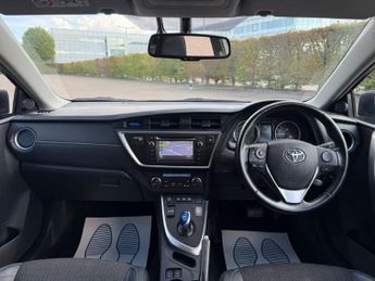 Toyota Auris EXCEL VVT-I  5-Door