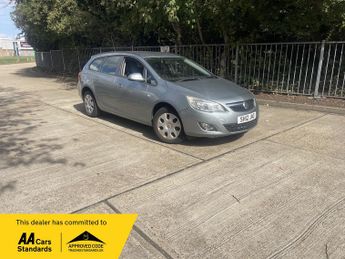 Vauxhall Astra 1.6 16V Exclusiv Sports Tourer 5dr Petrol Manual Euro 5 (115 ps)