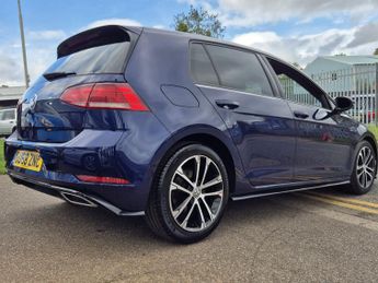 Volkswagen Golf 1.5 TSI EVO GPF R-Line Hatchback 5dr Petrol DSG Euro 6 (s/s) (15