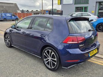 Volkswagen Golf 1.5 TSI EVO GPF R-Line Hatchback 5dr Petrol DSG Euro 6 (s/s) (15