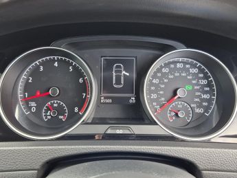 Volkswagen Golf 1.5 TSI EVO GPF R-Line Hatchback 5dr Petrol DSG Euro 6 (s/s) (15