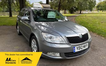 Skoda Octavia 2.0 TDI Elegance Estate 5dr Diesel DSG Euro 5 (140 ps)