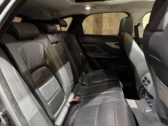 Jaguar F-Pace 2.0 D180 R-Sport SUV 5dr Diesel Auto AWD Euro 6 (s/s) (180 ps)