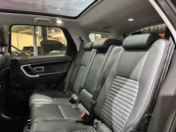 Land Rover Discovery Sport 2.0 TD4 HSE Luxury SUV 5dr Diesel Auto 4WD Euro 6 (s/s) (180 ps)