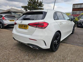 Mercedes-Benz A Class 1.5 A180d AMG Line (Executive) Hatchback 5dr Diesel 7G-DCT Euro 