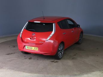 Nissan LEAF 30kWh Tekna Hatchback 5dr Electric Auto (109 bhp)