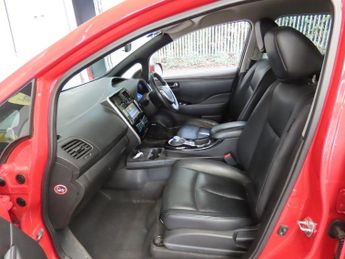 Nissan LEAF 30kWh Tekna Hatchback 5dr Electric Auto (109 bhp)