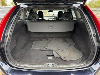 Volvo XC60 2.0 D4 SE Lux Nav SUV 5dr Diesel Auto Euro 6 (s/s) (190 ps)