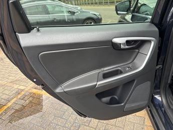 Volvo XC60 2.0 D4 SE Lux Nav SUV 5dr Diesel Auto Euro 6 (s/s) (190 ps)