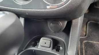 Vauxhall Corsa 1.4 16V SE Hatchback 5dr Petrol Auto Euro 5 (100 ps)