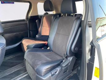 Toyota Estima 2.4 AUTOMATIC 7 SEATER GAS CONVERTED