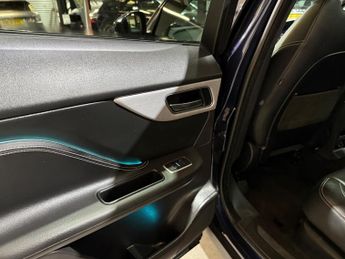 Jaguar F-Pace 2.0 D180 R-Sport SUV 5dr Diesel Auto AWD Euro 6 (s/s) (180 ps)