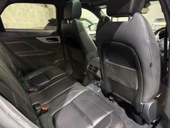 Jaguar F-Pace 2.0 D180 R-Sport SUV 5dr Diesel Auto AWD Euro 6 (s/s) (180 ps)